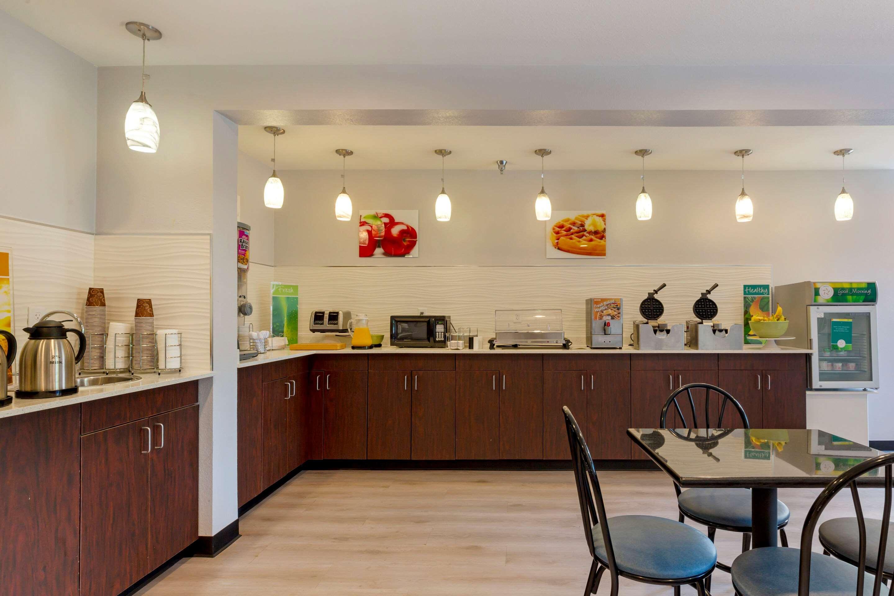 Quality Inn Lee Ngoại thất bức ảnh