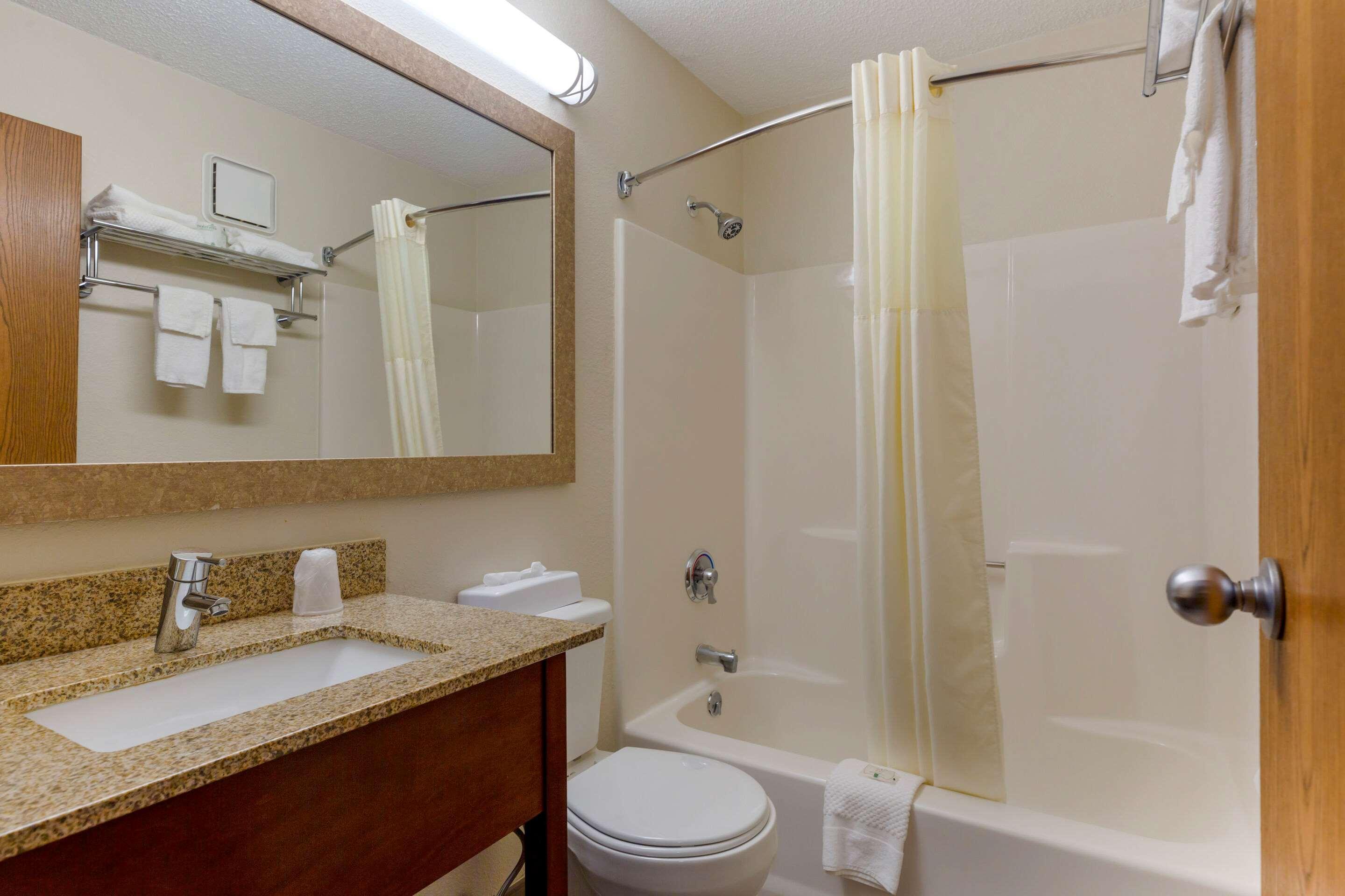 Quality Inn Lee Ngoại thất bức ảnh