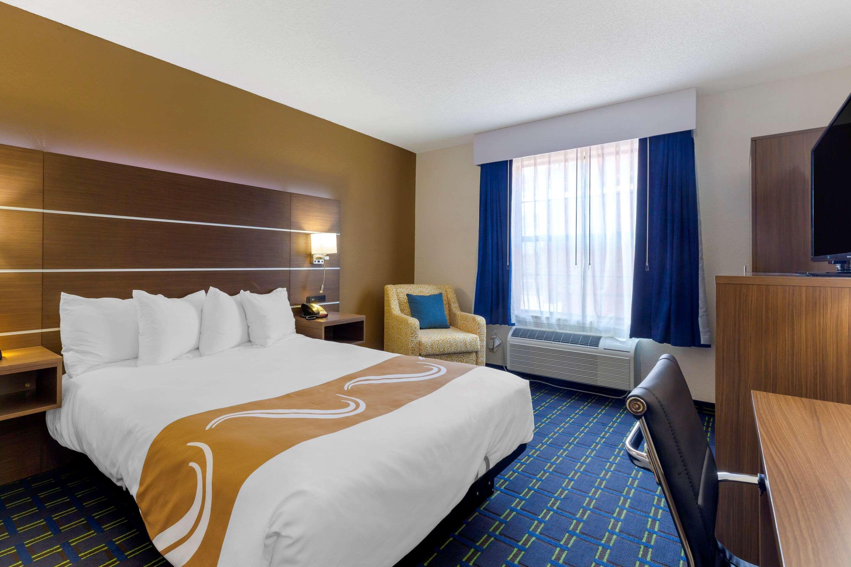 Quality Inn Lee Ngoại thất bức ảnh